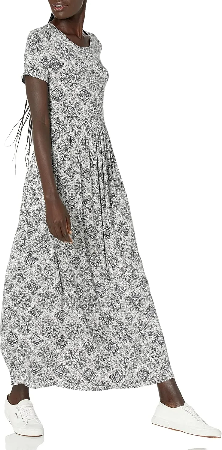 Amazon Essentials Women's Short-Sleeve Waisted Maxi Dress (Available in Plus Size)
