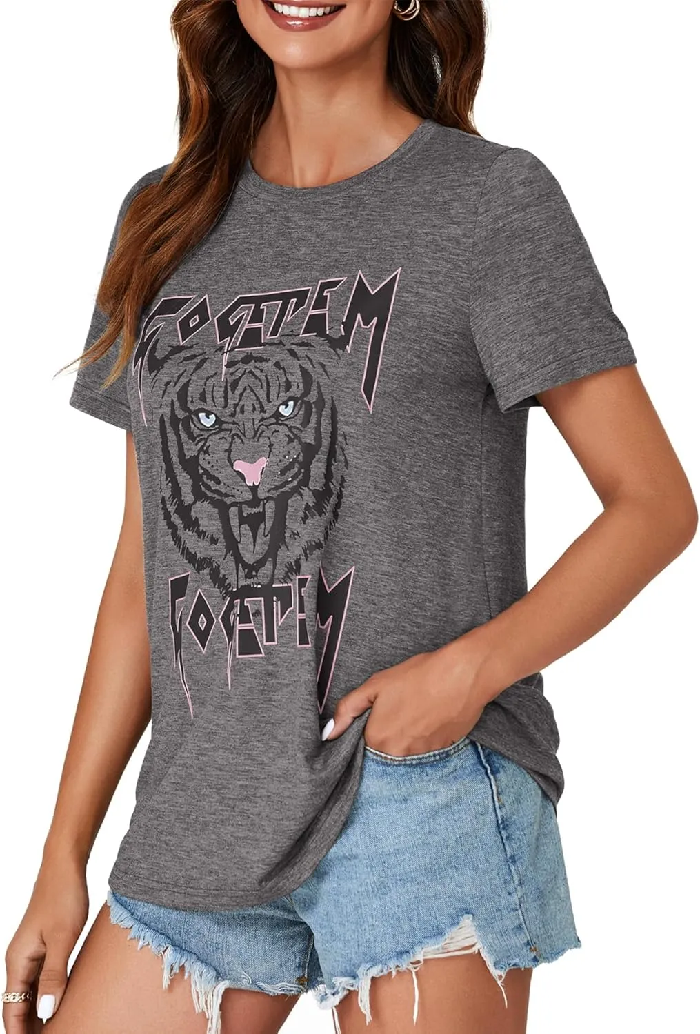 KIFOVEN Women's Graphic Tees Casual Animal Tiger Printed Vintage Tops Short Sleeve Cotton Summer T-Shirt