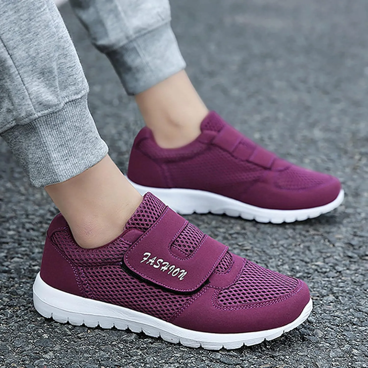 Women Casual Slip On Sneakers Breathable Walking Shoes Lightweight Canvas Comfortable Flats Non Slip Loafers