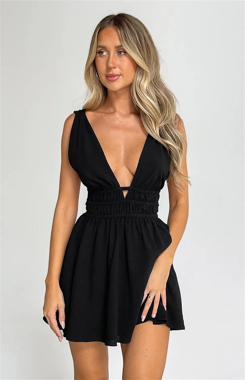 Women Ruffle Hem Mini Dress Y2k Halter Irregular Floral Tassel Dress LowCut Bodycon Mini Dress Party Streetwear