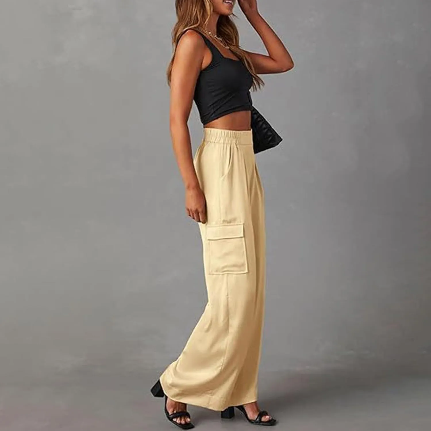 Women's Baggy Cargo Pants Wide Leg Elastic Waist Multi Pockets Straight Leg Pants Loose Comfy Streetwear Patchwork Trousers