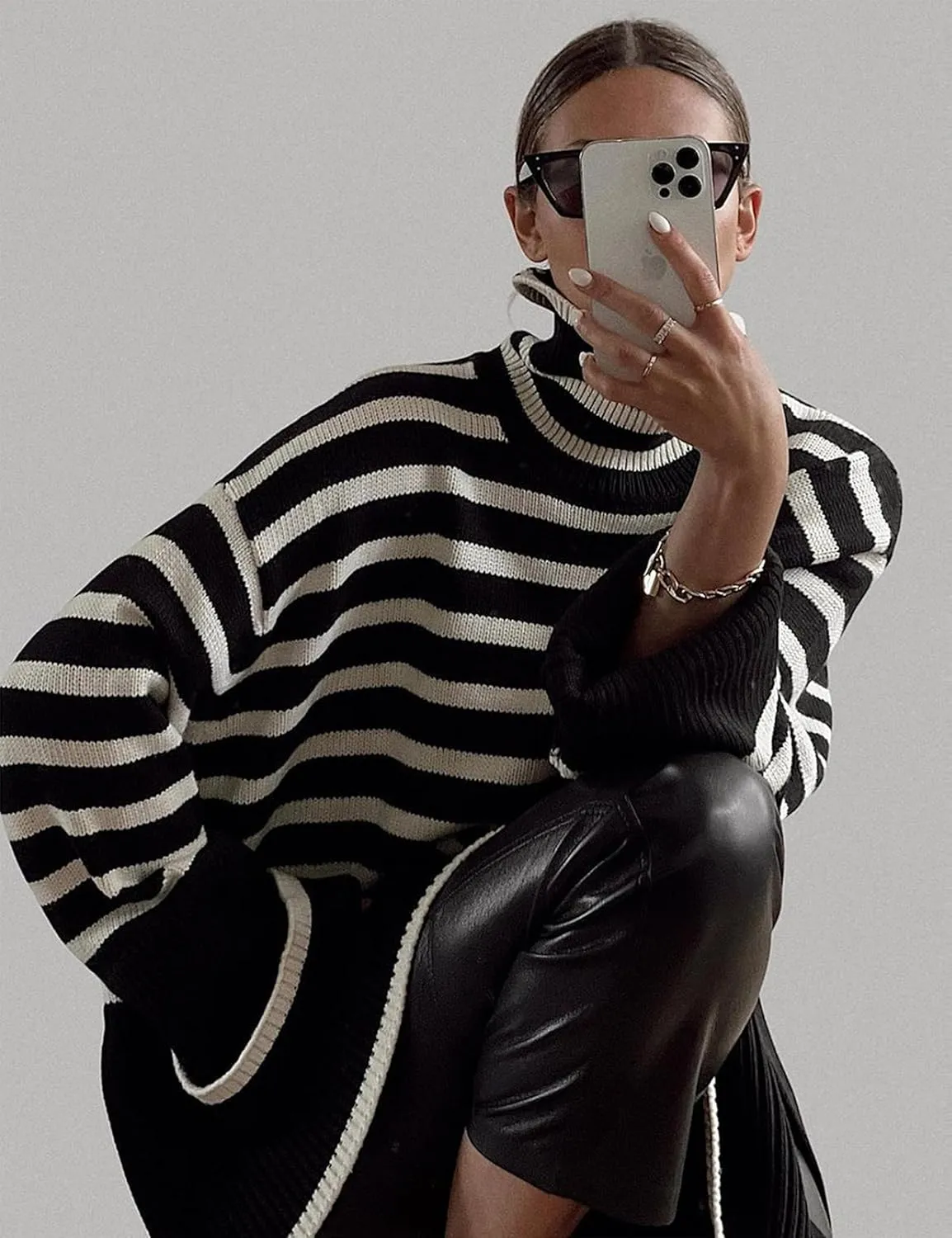 Women's Pullover Sweaters Turtleneck Long Sleeve Striped Side Slit Casual Loose fit Ribbed Knit Jumper Tops