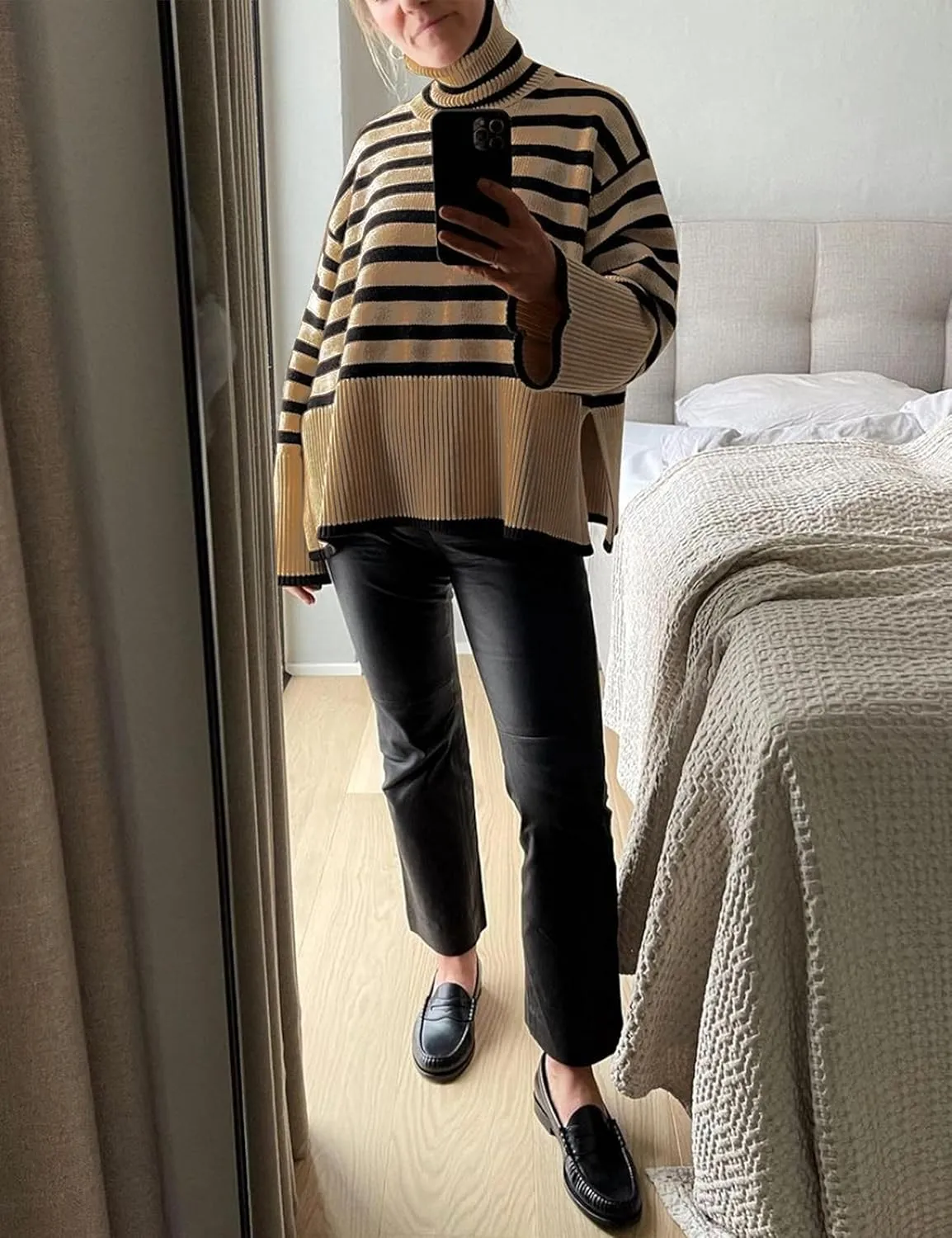 Women's Pullover Sweaters Turtleneck Long Sleeve Striped Side Slit Casual Loose fit Ribbed Knit Jumper Tops